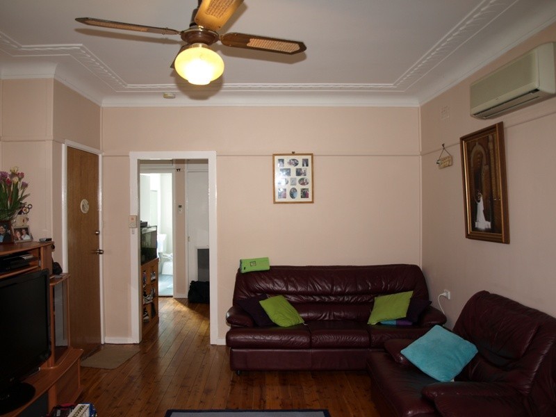 71 Lansdowne Street, Goulburn NSW 2580