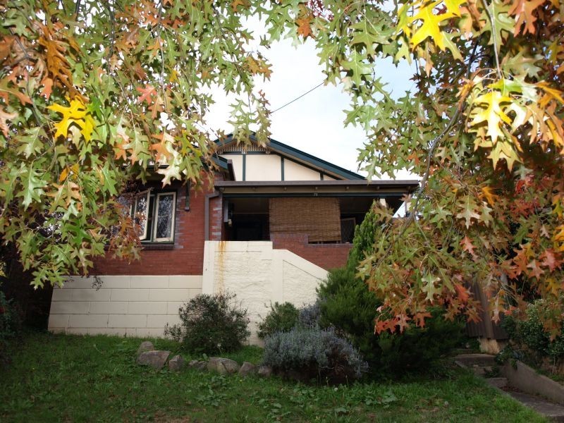 79 Clinton Street, Goulburn NSW 2580