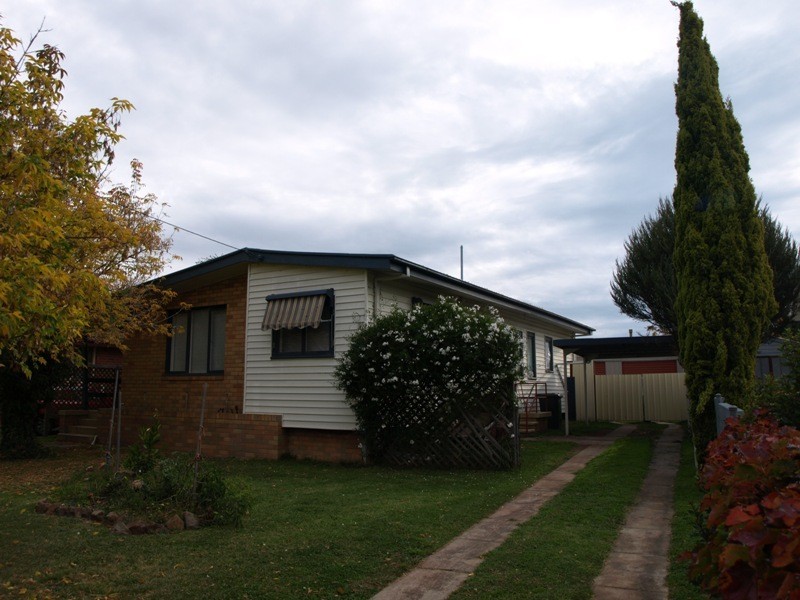 56 Albert Street, Goulburn NSW 2580