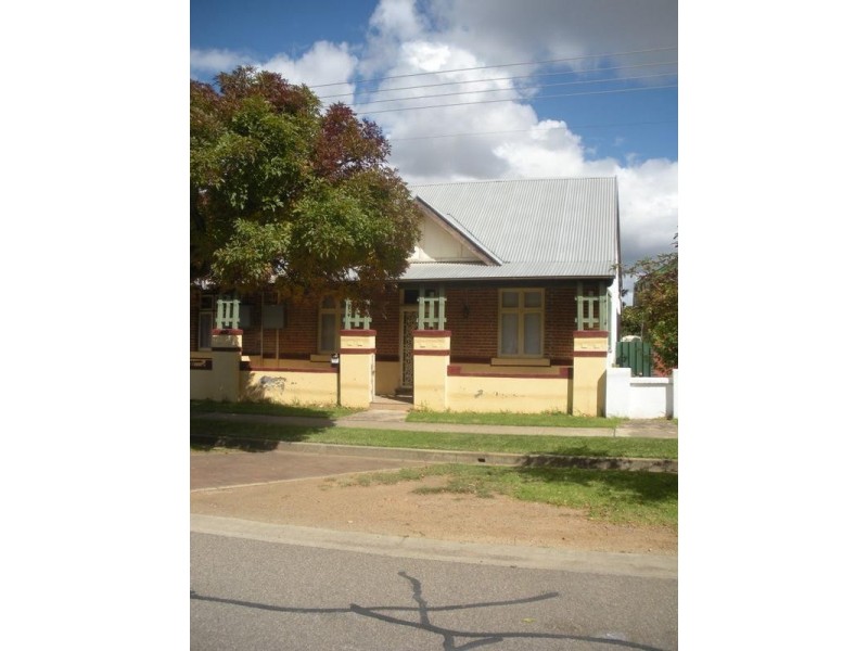 10 Lithgow Street, Goulburn NSW 2580