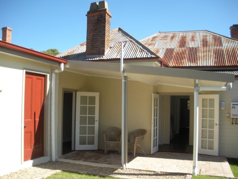 37 Emma Street, Goulburn NSW 2580