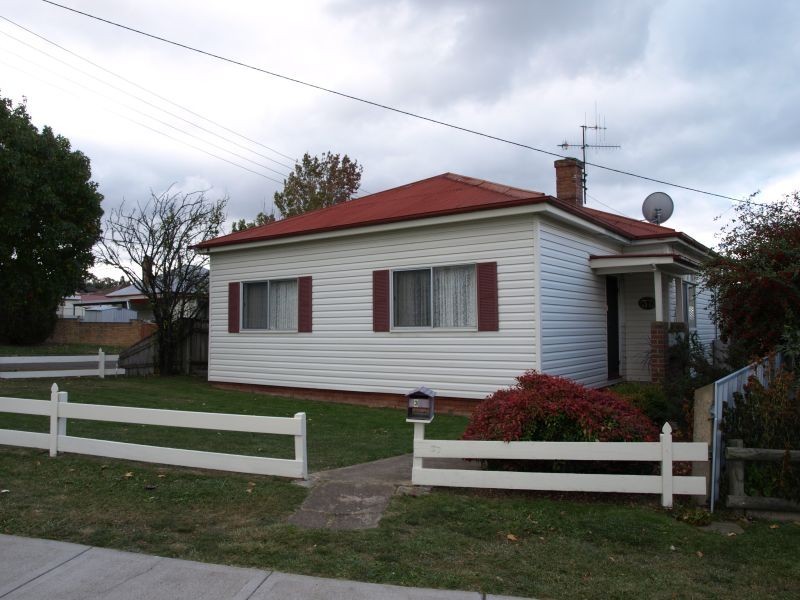 37 Mary Street, Goulburn NSW 2580