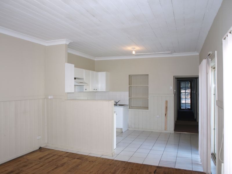 36 Joshua Street, Goulburn NSW 2580