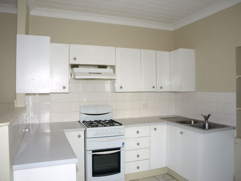 36 Joshua Street, Goulburn NSW 2580