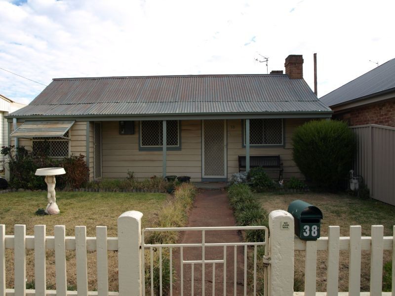 38 Cole Street, Goulburn NSW 2580