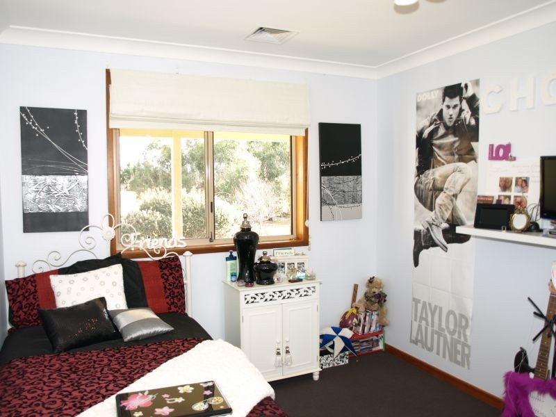 166 Ducks Lane, Goulburn NSW 2580