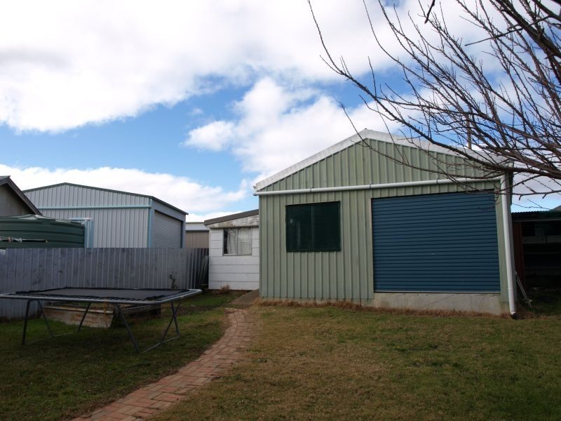9 Albert Street, Goulburn NSW 2580