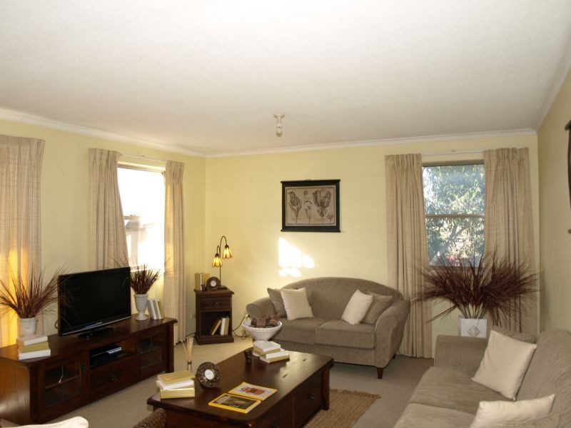 12/33 Ottiwell Street, Goulburn NSW 2580