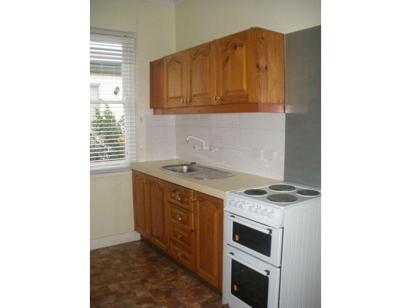 44 Park Street, Goulburn NSW 2580