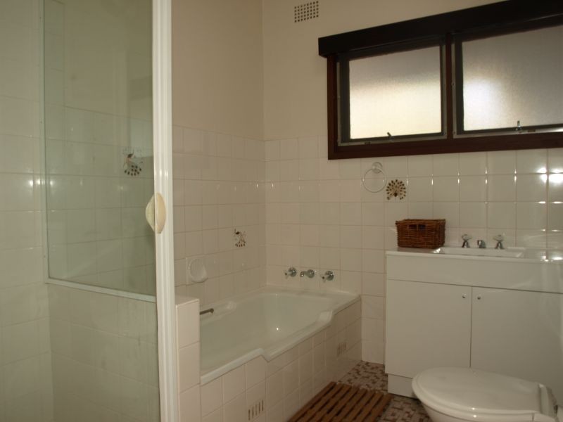 48 Cathcart Street, Goulburn NSW 2580