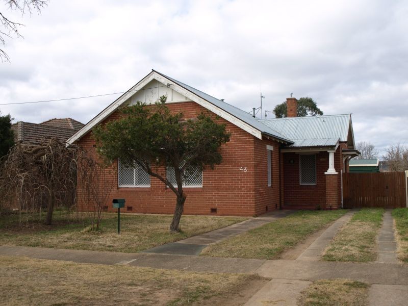 43 Belmore Street, Goulburn NSW 2580