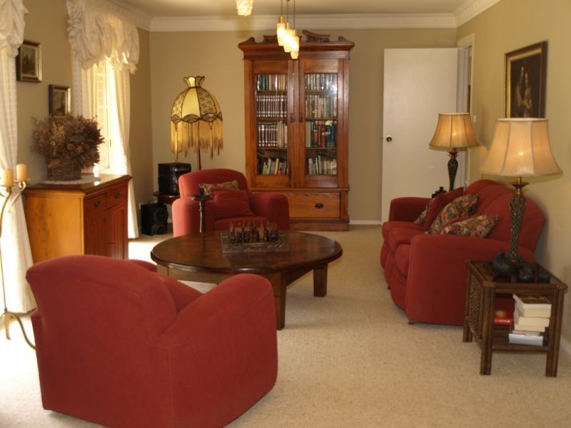 33 Run-O-Waters Drive, Goulburn NSW 2580