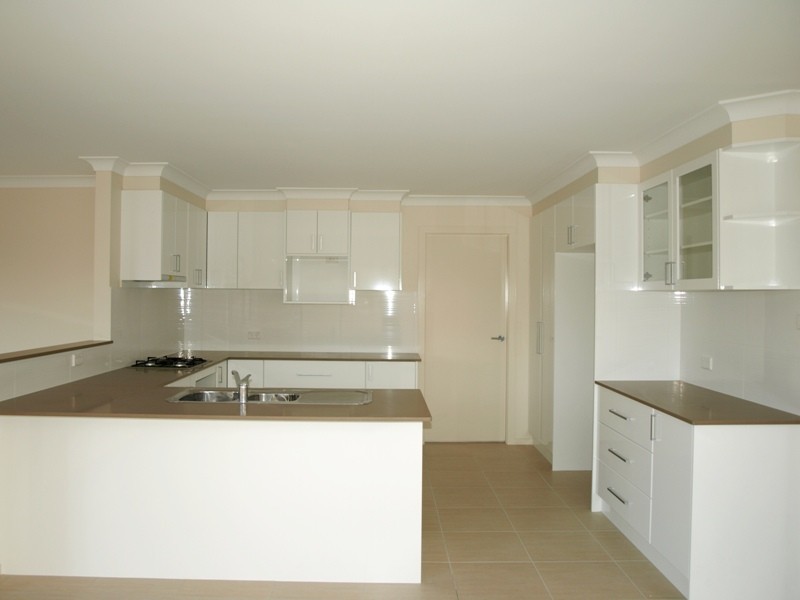 11 Baxter Drive, Goulburn NSW 2580