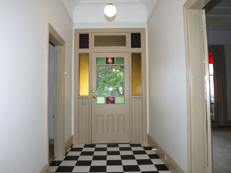 117 Clinton Street, Goulburn NSW 2580