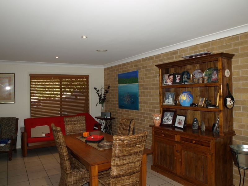 1/4 Moore Place, Goulburn NSW 2580