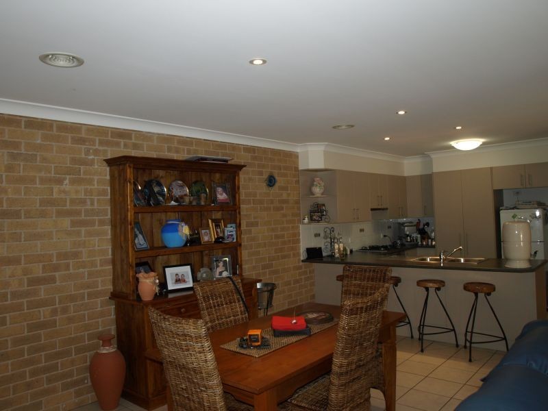 1/4 Moore Place, Goulburn NSW 2580