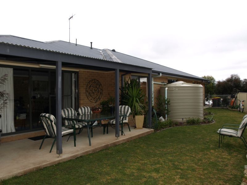 1/4 Moore Place, Goulburn NSW 2580