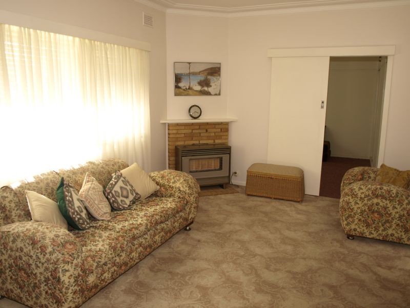 37 Rhoda Street, Goulburn NSW 2580