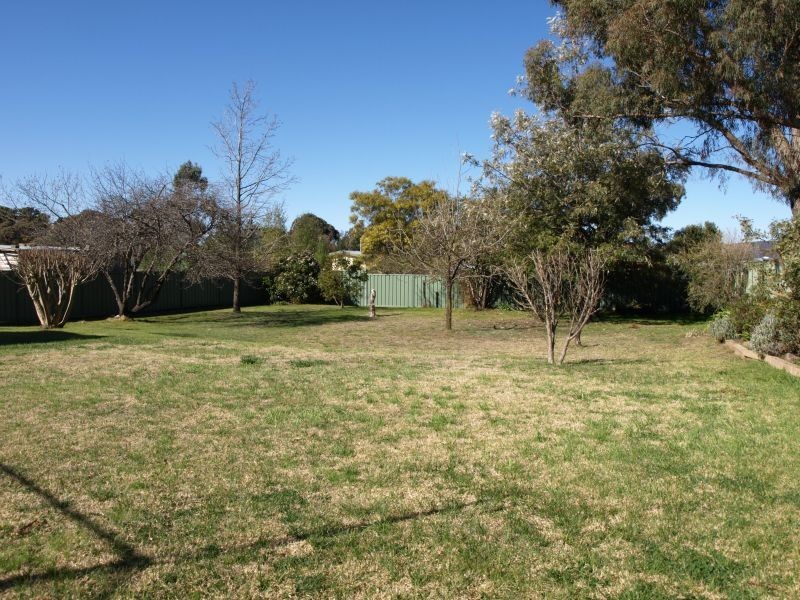 37 Rhoda Street, Goulburn NSW 2580
