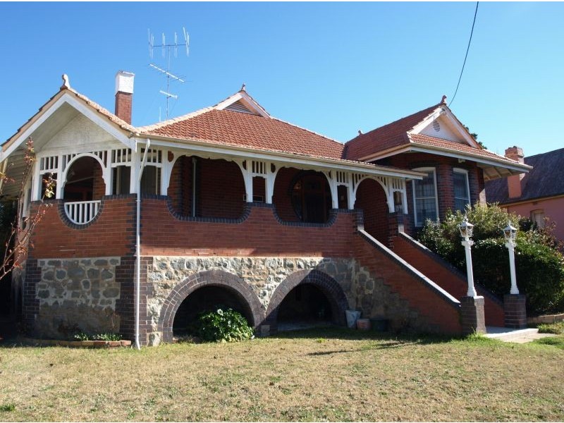 84 Clifford Street, Goulburn NSW 2580