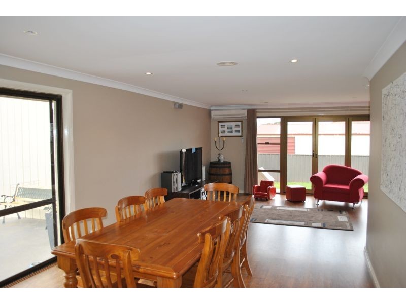 37 Dalley Street, Goulburn NSW 2580