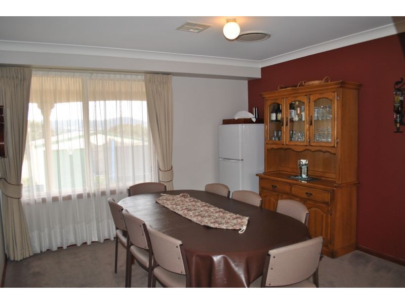 23 Ballanya Avenue, Goulburn NSW 2580