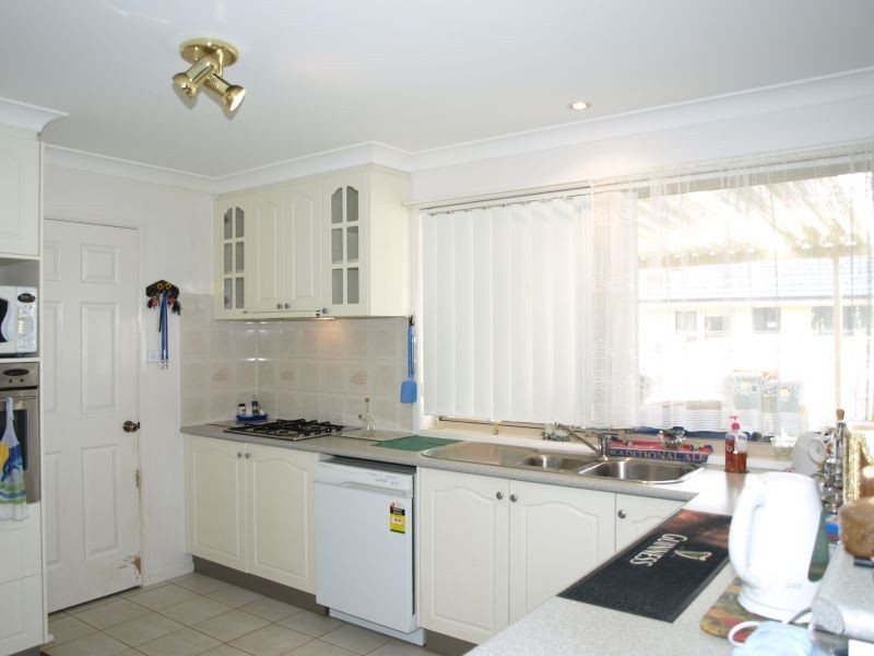 26 Crestwood Drive, Goulburn NSW 2580