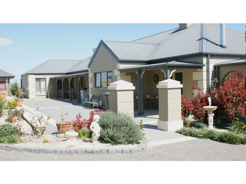 19 Park Close, Goulburn NSW 2580