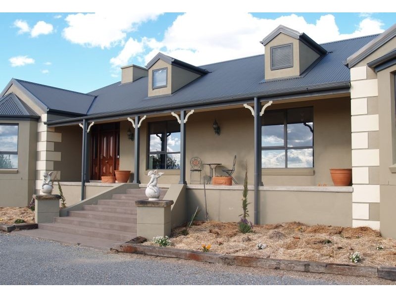 19 Park Close, Goulburn NSW 2580