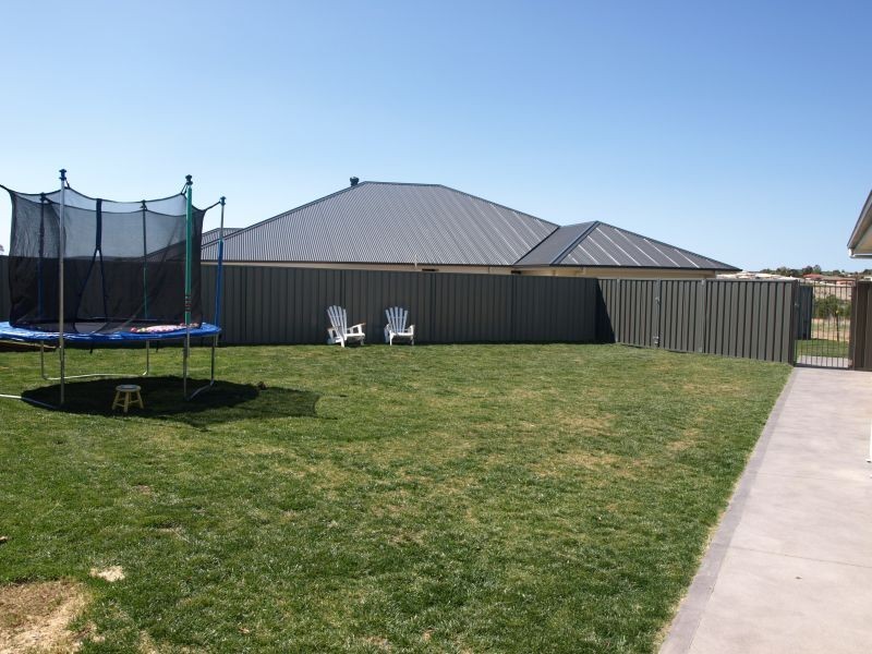 5 Ash Close, Goulburn NSW 2580