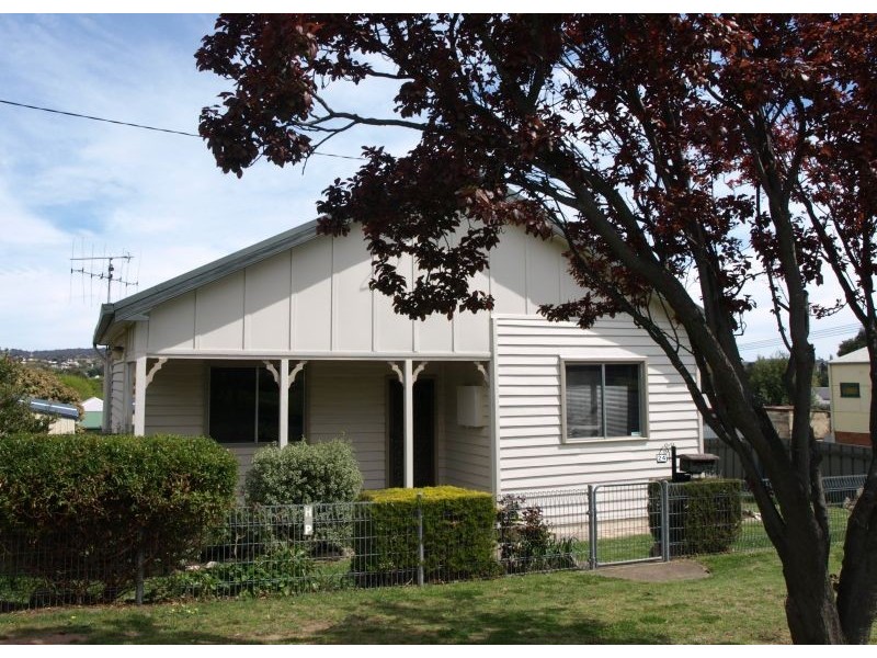 24 Eleanor Street, Goulburn NSW 2580