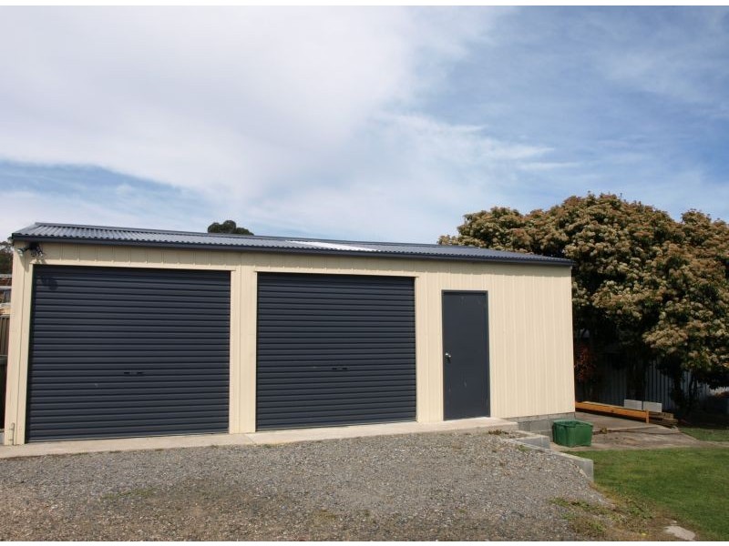 24 Eleanor Street, Goulburn NSW 2580