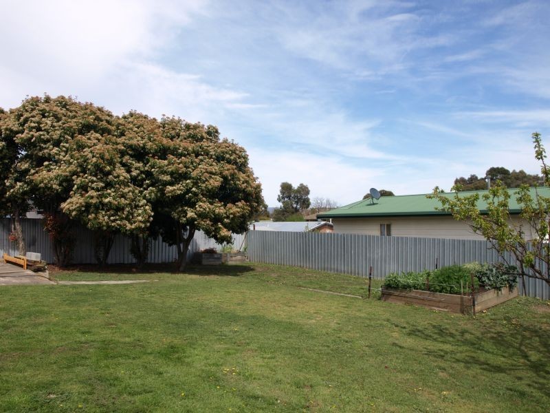24 Eleanor Street, Goulburn NSW 2580