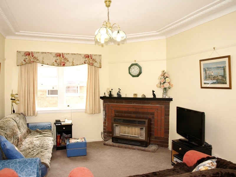 33 Allison Street, Goulburn NSW 2580