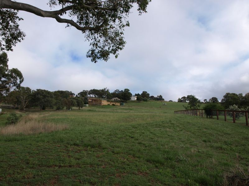 13 Nicole Place, Goulburn NSW 2580