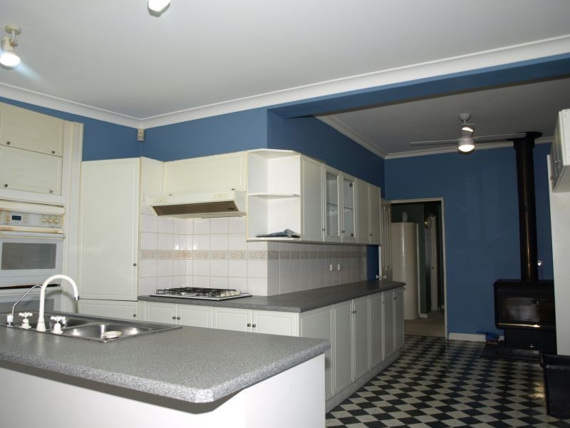 146 Nicholson Street, Goulburn NSW 2580