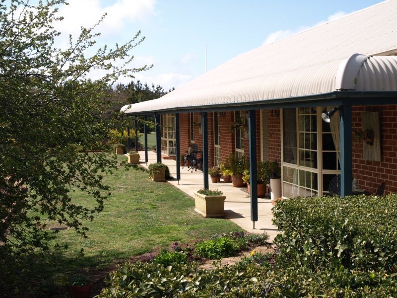 33 Run-O-Waters Drive, Goulburn NSW 2580