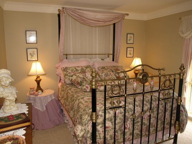 33 Run-O-Waters Drive, Goulburn NSW 2580