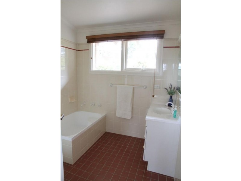 39 Slocombe Street, Goulburn NSW 2580