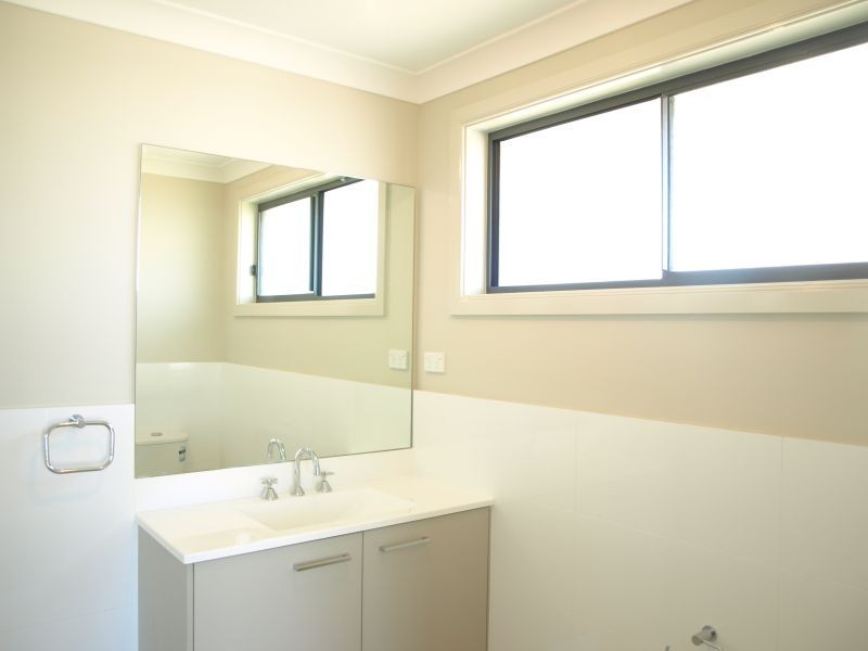 20 Mewburn Drive, Goulburn NSW 2580