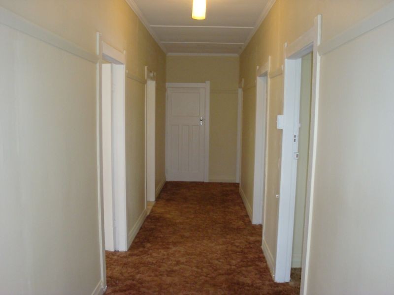 11 Bellevue Street, Goulburn NSW 2580