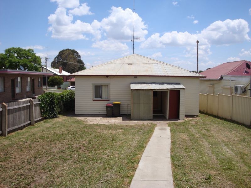 11 Bellevue Street, Goulburn NSW 2580