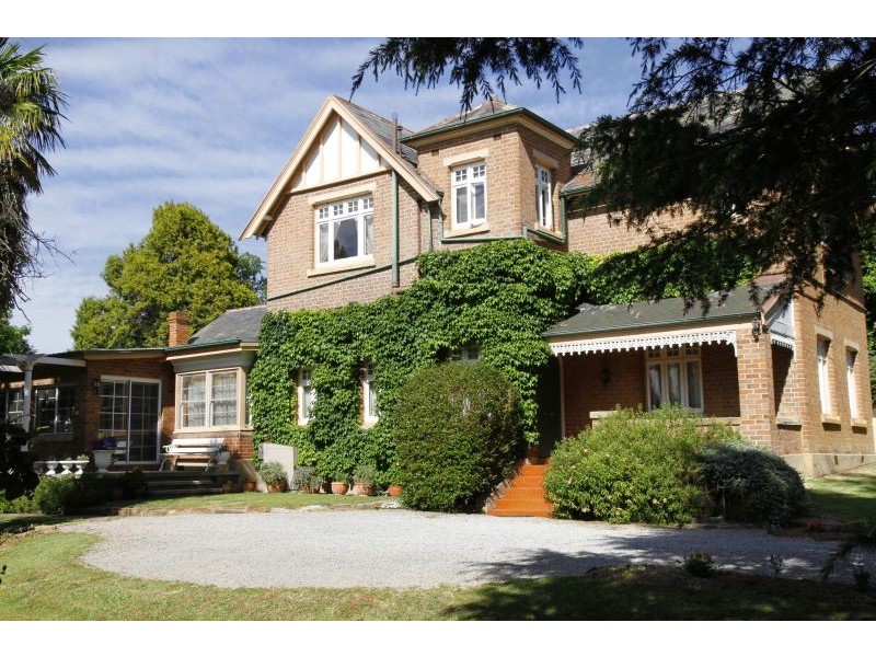 12 Hurst Street, Goulburn NSW 2580