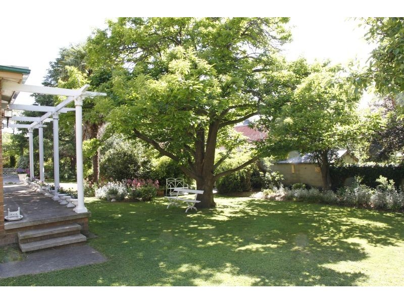 12 Hurst Street, Goulburn NSW 2580