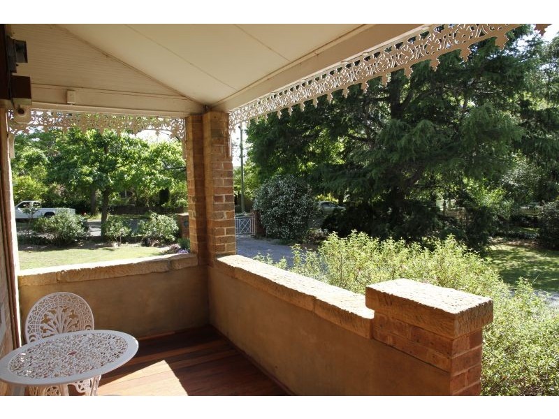 12 Hurst Street, Goulburn NSW 2580