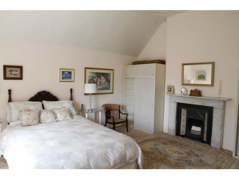 12 Hurst Street, Goulburn NSW 2580