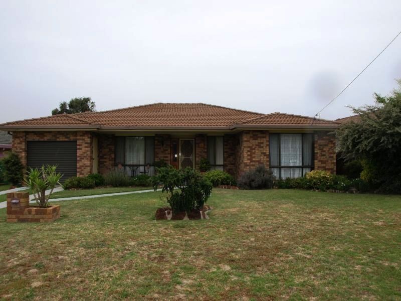 15 Gallaher Place, Goulburn NSW 2580