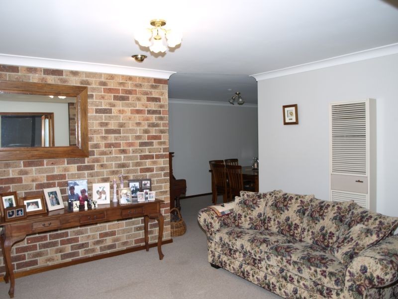 15 Gallaher Place, Goulburn NSW 2580