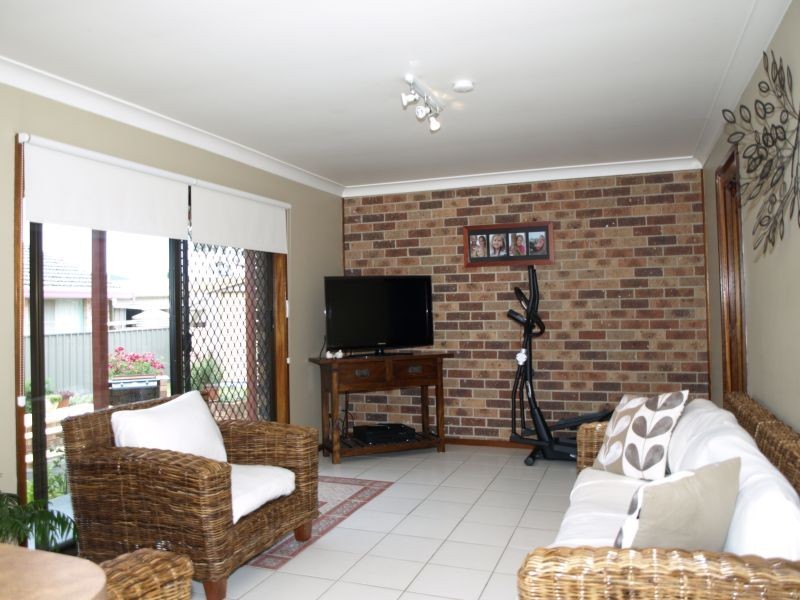 15 Gallaher Place, Goulburn NSW 2580