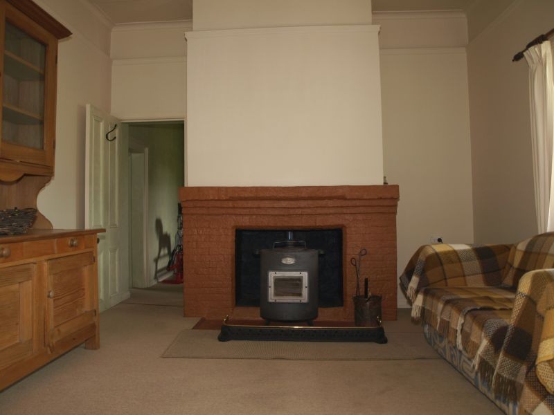 16 East Street, Goulburn NSW 2580